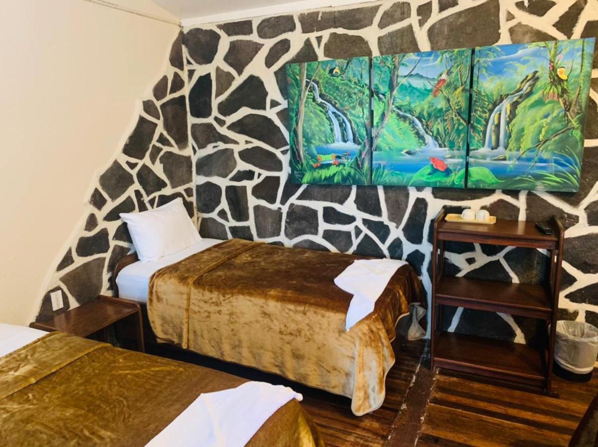 Hotel Quetzal Inn Monteverde Kültér fotó