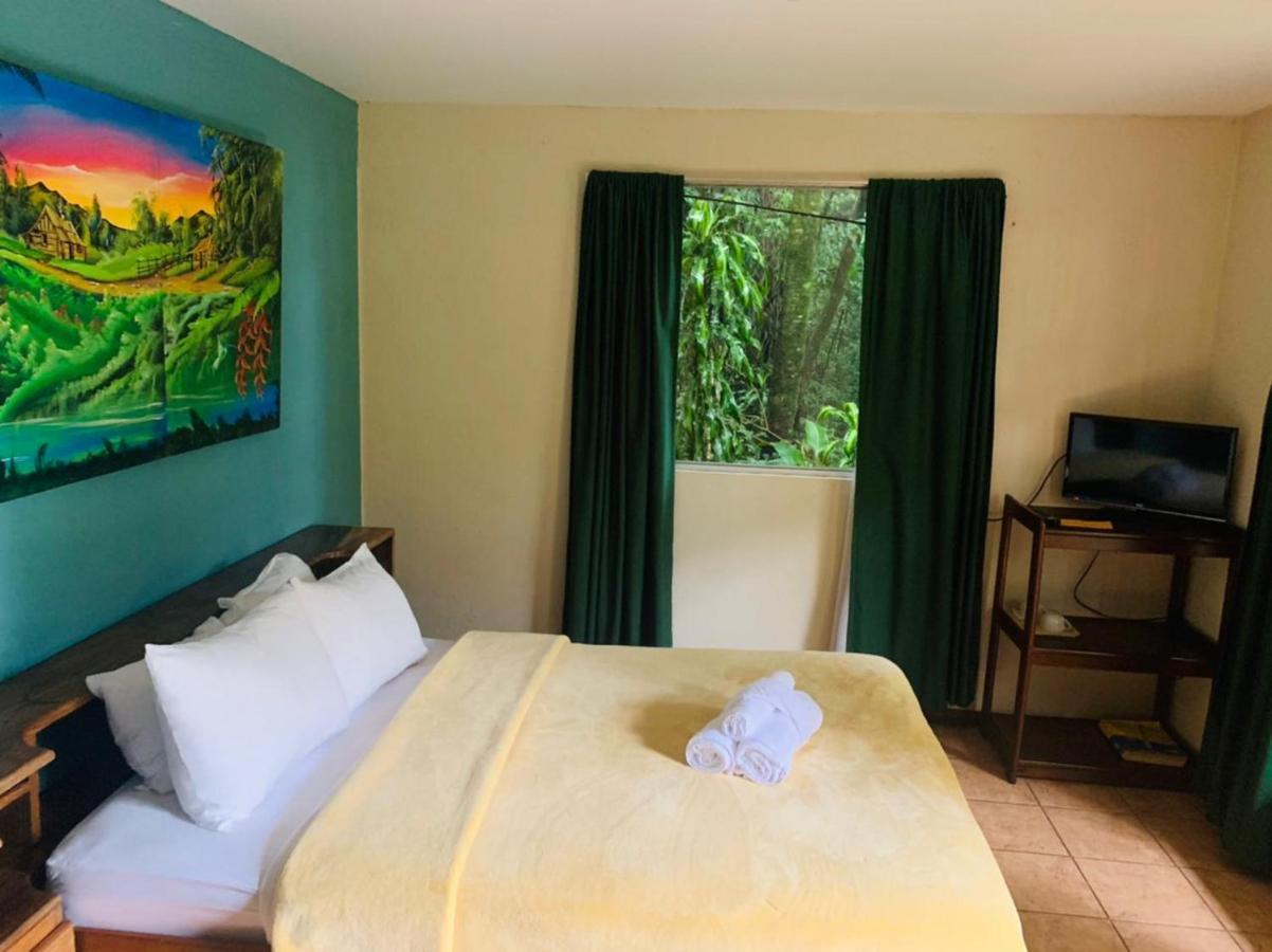 Hotel Quetzal Inn Monteverde Kültér fotó