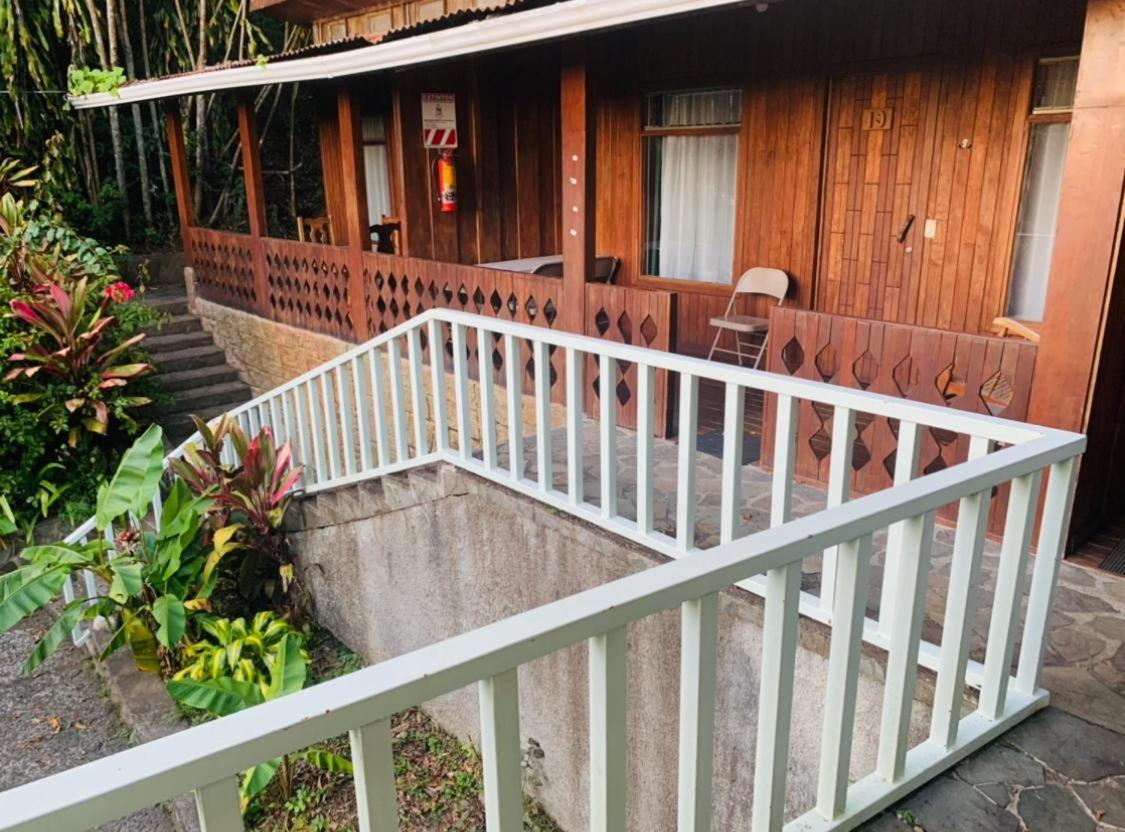 Hotel Quetzal Inn Monteverde Kültér fotó