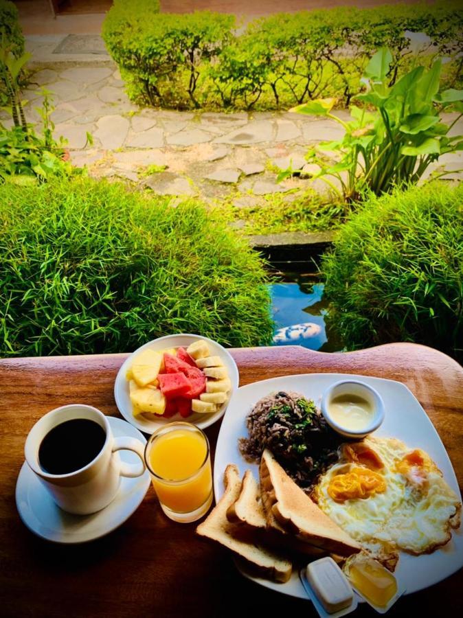 Hotel Quetzal Inn Monteverde Kültér fotó